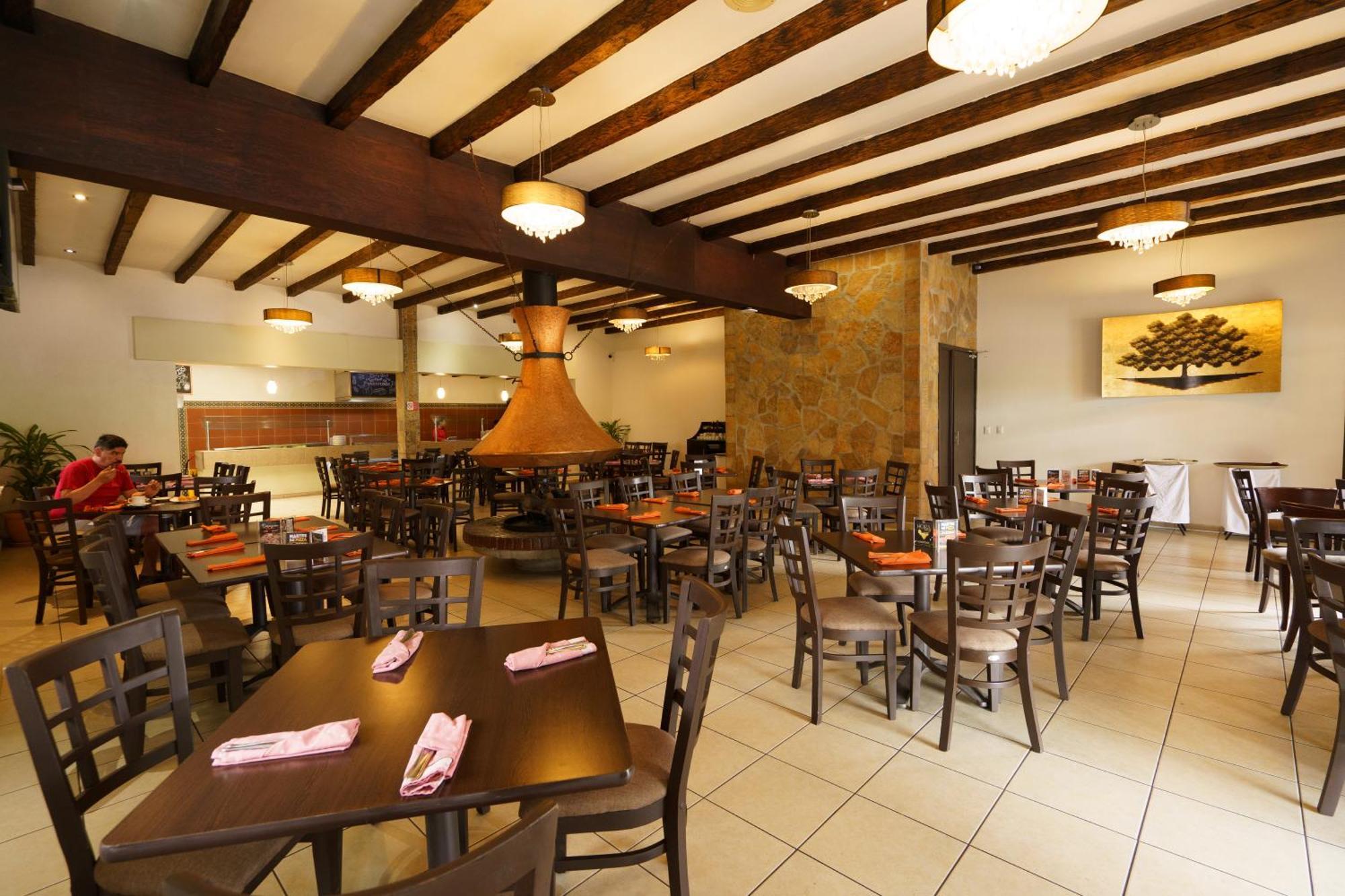 梅赛德斯圣克里斯托瓦尔别墅酒店 San Cristóbal de Las Casas 外观 照片